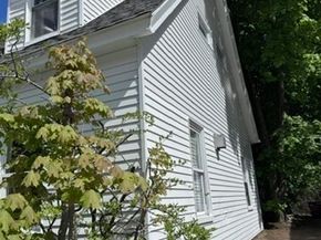 721 Blossom St, Fitchburg MA 01420