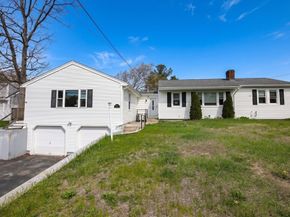 969 Chandler Street, Tewksbury MA 01876