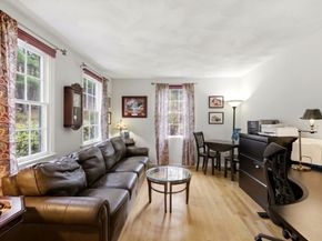 65 Locust St, Middleton MA 01949