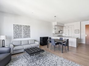 10 Shipyard Dr 303, Hingham MA 02043