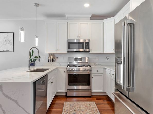 87 Medford Street 407, Medford MA 02145