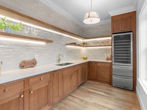 82 Deer Path Ln, Weston MA 02493