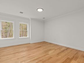 82 Deer Path Ln, Weston MA 02493