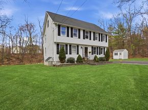 18 Trifiro Rd, Billerica MA 01821
