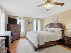 18 Trifiro Rd, Billerica MA 01821