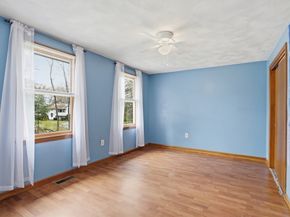 18 Trifiro Rd, Billerica MA 01821