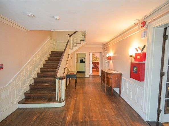54 Nahant St, Lynn MA 01902
