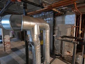 54 Nahant St, Lynn MA 01902