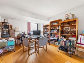 566 Commonwealth 801, Boston MA 02215