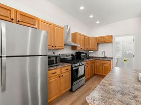 37 Lakeview St, Whitman MA 02382