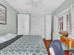 17 Park Vale 4, Brookline MA 02446