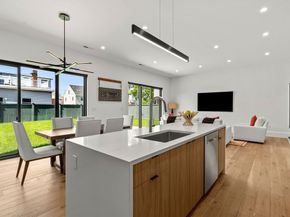 165 River St 2, Waltham MA 02453