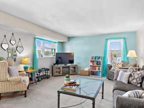 45 Main Street 21, Wareham MA 02571