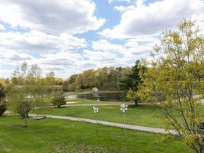 27 Reservoir Ave, Lakeville MA 02347