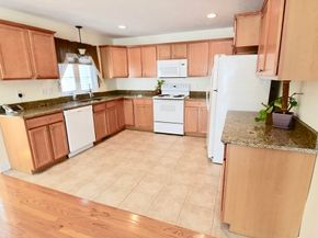 3 Enaya Cir 3, Worcester MA 01606