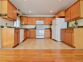 3 Enaya Cir 3, Worcester MA 01606
