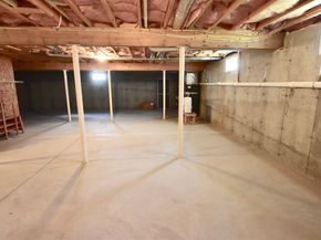 3 Enaya Cir 3, Worcester MA 01606