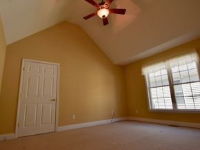 3 Enaya Cir 3, Worcester MA 01606