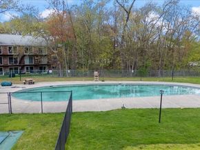 39 Farrwood Ave 1, North Andover MA 01845