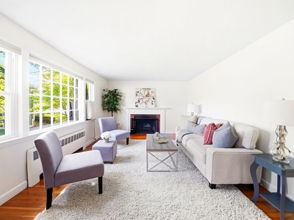 6 Brookside Ave, Lexington MA 02421