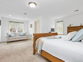 9 Willow Pl, Norfolk MA 02056