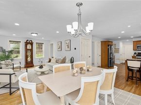 9 Willow Pl, Norfolk MA 02056