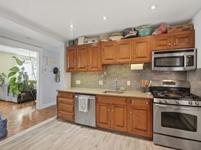 4 Chatham Place 3, Worcester MA 01601