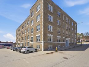 4 Chatham Place 3, Worcester MA 01601