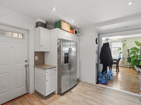 4 Chatham Place 3, Worcester MA 01601