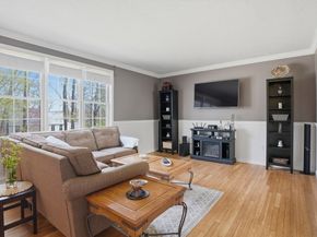 26 Woodside Circle, Sturbridge MA 01566