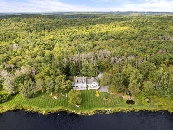 178 Glasheen Road, Petersham MA 01331