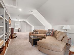 178 Glasheen Road, Petersham MA 01331