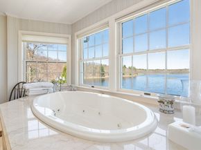 178 Glasheen Road, Petersham MA 01331
