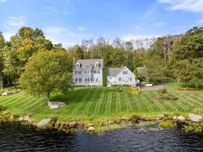 178 Glasheen Road, Petersham MA 01331