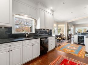 178 Glasheen Road, Petersham MA 01331