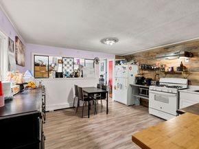583 Chandler St, Tewksbury MA 01876