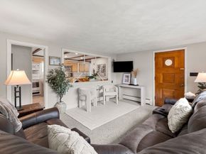 583 Chandler St, Tewksbury MA 01876