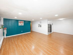 12 Williamsburg Ct 1, Shrewsbury MA 01545
