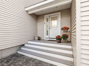 5 Forrest Rd, Westford MA 01886
