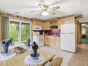 18 Oakridge Dr, Saugus MA 01906
