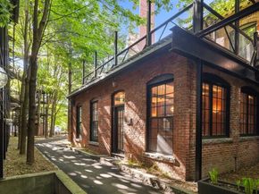 1 Tannery Brook Row 1F, Somerville MA 02144