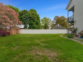 15 Steele St, Worcester MA 01607