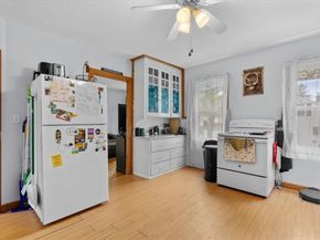15 Steele St, Worcester MA 01607