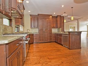91 University Rd 2, Brookline MA 02445