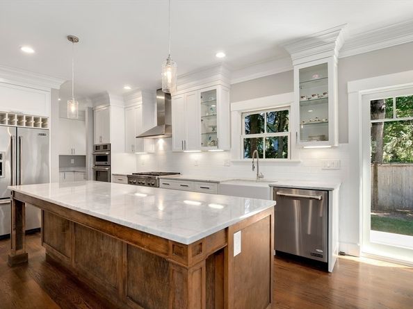 7 Park St, Lexington MA 02421