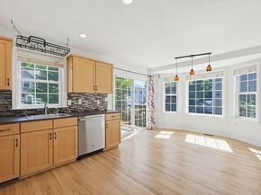 26 Oakwood St 26, Boston MA 02136