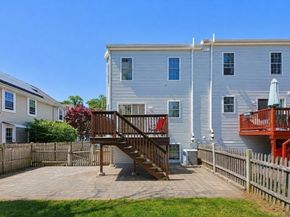 26 Oakwood St 26, Boston MA 02136