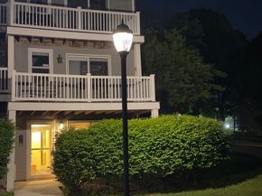 1 Boatswains Way 1, Chelsea MA 02150