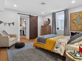 123 Auburn 1, Newton MA 02466
