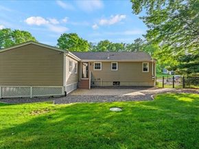 8 Ted Lane, Southborough MA 01772